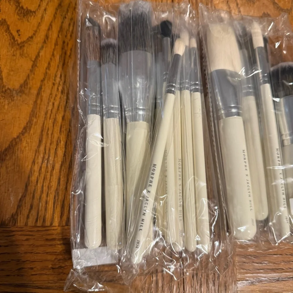 NEW Morphe x Jaclyn Hill 24 Custom Eye & Face Brush Set